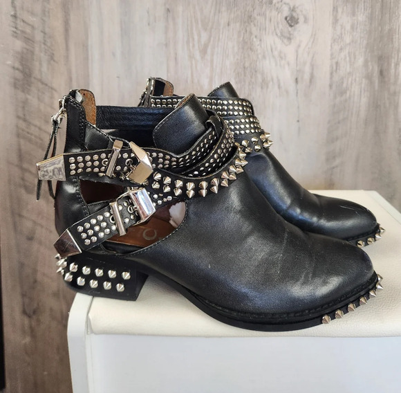 Jeffrey Campbell Everly Silver Spike  Embellished Buckle Boots Black Washed Sz 7 - Picture 9 of 11